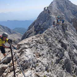 26-08-01 Eslovenia